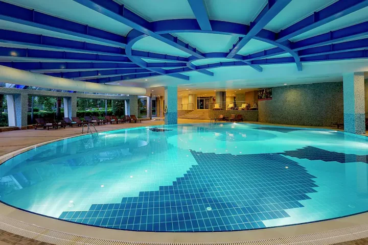 Mukarnas SPA Resort viešbutyje jaukus uždaras baseinas Turkija, Alanija