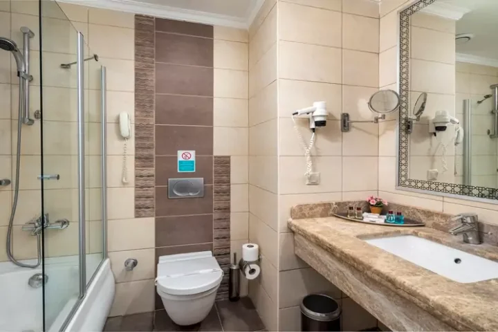 Mukarnas SPA & Resort Vonios kambarys Turkija, Alanija